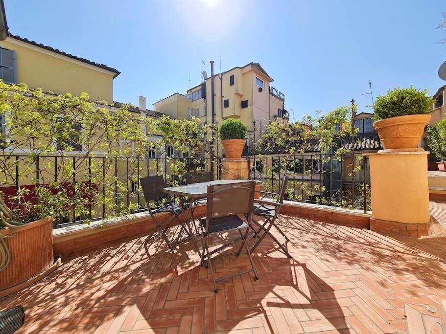 Boutique Penthouse With Terrace, Spanish Steps Рим Екстер'єр фото