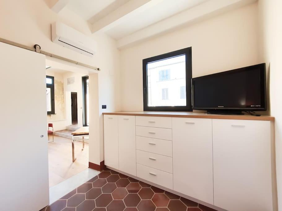 Boutique Penthouse With Terrace, Spanish Steps Рим Екстер'єр фото